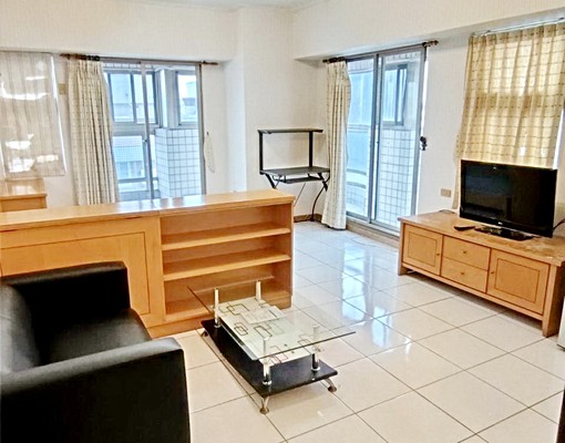 ㊝大坪數套房㊝可租補㊝電梯㊝台水電㊝陽台㊝洗衣機 - Image 1