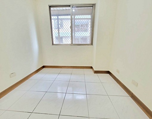 北屯好事多最便宜三房平車可租補 - Image 2