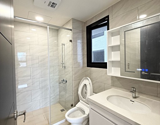 可租補！免仲介費！長虹天韻三房！皆開窗 - Image 9