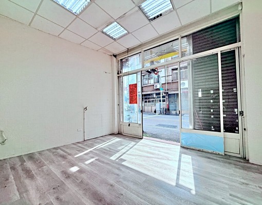 豐洲路透店/雙面臨路/可神明/寵物/租補 - Image 3
