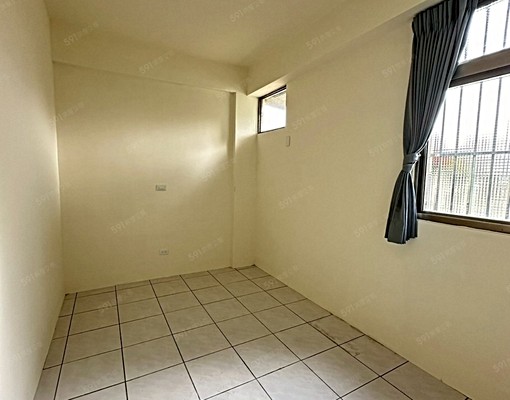 潭子74旁透天出租 - Image 3