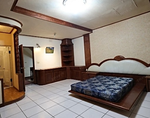 澄租居🧡開元路近成大👍百坪透天✨溫馨原木家具6房✅可租補 - Image 6