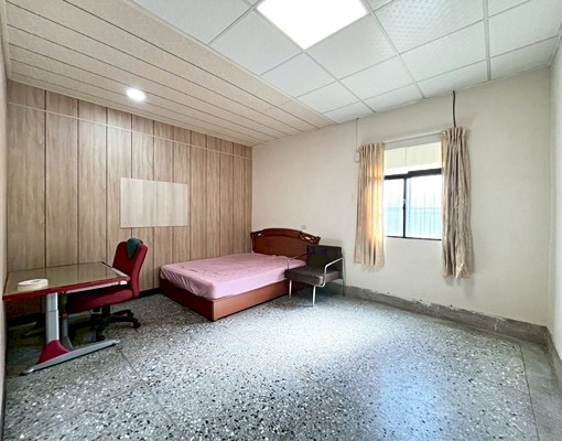 近烏日啤酒廠四房透天★門口可停車★可租補入戶籍可營登住店合一 - Image 12