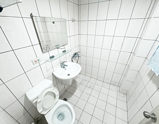 捷運景平◆超值套房◆採光屋況佳★限男 - Image 4