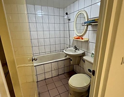 免仲介費~已有配合社宅業者~電梯3房~可申請租補~ - Image 8