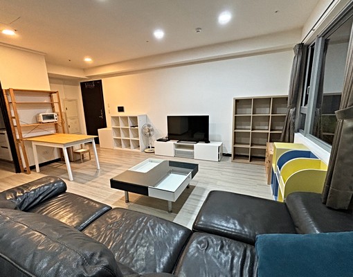 達麗世紀雙星🌟2+1房平車🌟捷運文心中清站🌟含管理費 - Image 1