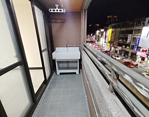 中友百貨旁✅超大空間+陽台✅傢俱齊全拎包入住✅新整理#意志力 - Image 12