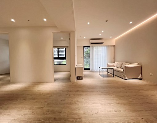 🐯【高鐵特區】近康乃爾學校@採光美3房@平面車位 - Image 1