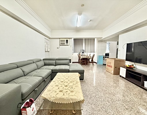 秒殺便宜大三房✨黃金地段附近好停車🚗可租補家庭客首選！ - Image 1