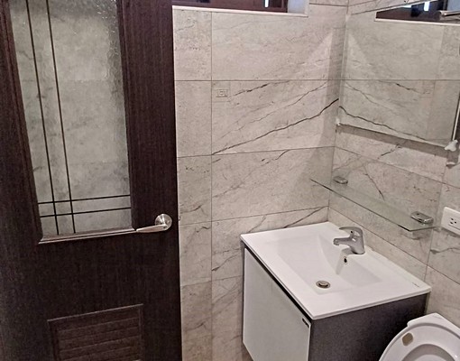 萬能科大旁,有流理台及獨立陽台洗衣機,空間寬敞 - Image 9