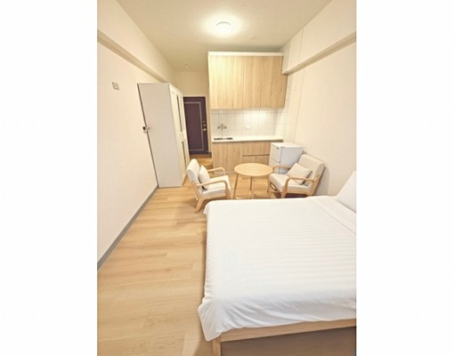 🔥景安站7分鐘｜全新裝潢電梯套房｜垃圾代收｜樓下全家 - Image 2