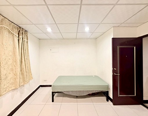 板新🏠免爬高✅租補❤️可獨曬/衛浴開窗/生活機能佳 - Image 3