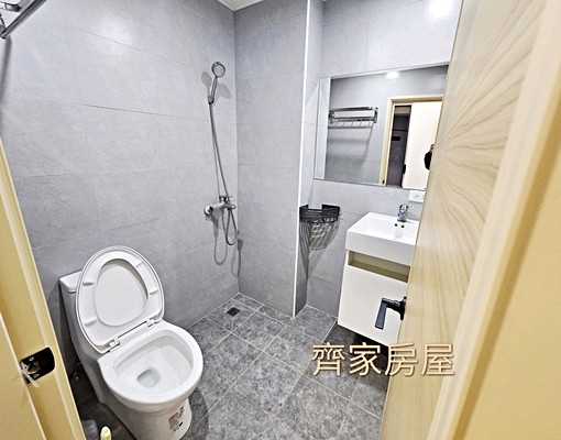 可報稅可租補~可租公司竹中車站旁興隆大橋到高鐵15分鐘採光棒 - Image 10