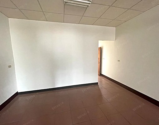 五福路透天4套房 - Image 11