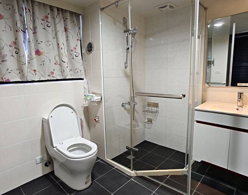 【雲想社區】家具家電全-陽台大套房 - Image 4