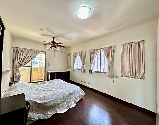 西屯面市政府捷運3房附平車 - Image 5