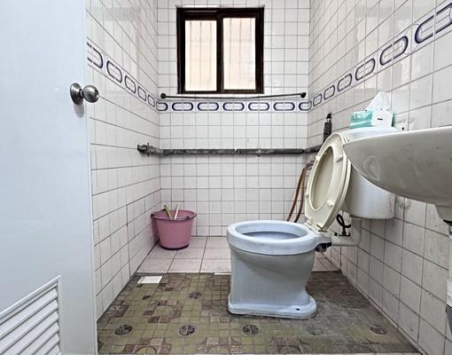 【高雄市中心|近市議會站】大坪數⚝5大房⚝倉庫好使用 - Image 8