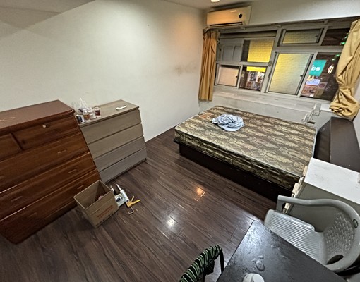 近捷運海山【超值租案】低樓層★對外窗★小資首選 - Image 1