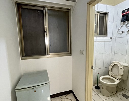 幸福MRT⭐公寓精緻套房⭐有對外窗⭐可租補⭐可貓咪⭐公共洗衣 - Image 4