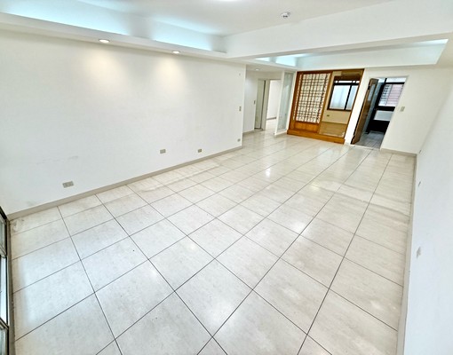 後山埤站5分,大空間三房,可報稅/入籍,前後陽台,機能強 - Image 5