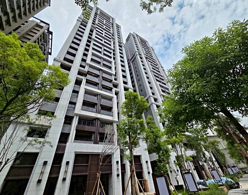 全新未住🔥皇普莊園🔥大兩房空間舒適平車🔥家具可談可租補 - Image 1