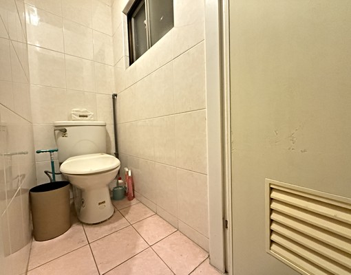 三多商圈邊間有市金店 - Image 6