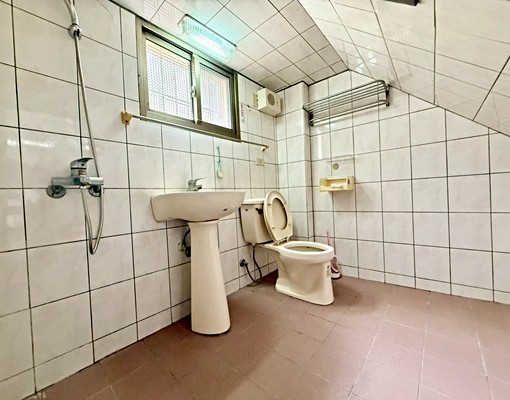 💥三豐路大前院透天💥(不能停車) - Image 5