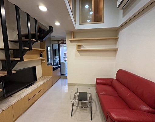 近東門街中央路護城河火車站前1+1房 - Image 3