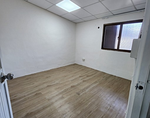 大降價#近捷運#大二房#歡迎合租#傢俱可談 - Image 1