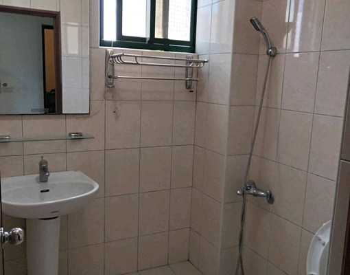 市中心,建國學区套房 - Image 18