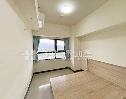 優質採光兩房/小碧潭捷運/家具設備可談/可租補 - Image 2