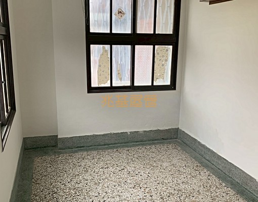 兆基社會住宅🏡灣裡靜巷透天空屋現況出租~可租補 - Image 6