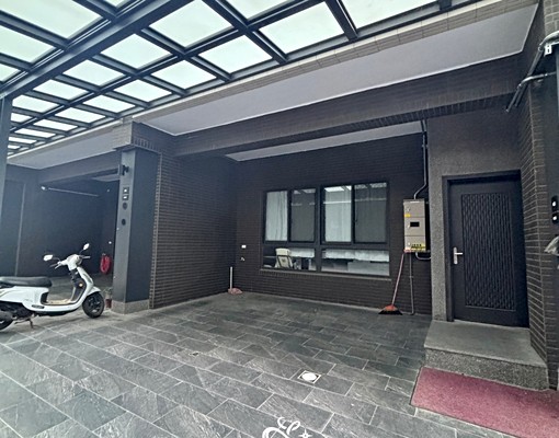 寶山社區型整棟別墅/四房好規劃/家具電部分齊全/屋齡2年 - Image 14