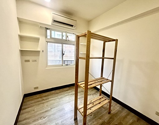 近中和站/全新裝潢電梯兩房/代收包裹/垃圾代收/安靜宜居 - Image 7