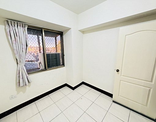 太平國小旁中高樓層美視野三房華廈 - Image 5