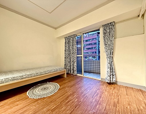 💕心心精選💕重慶路|獨立陽台|電梯雅房 - Image 2