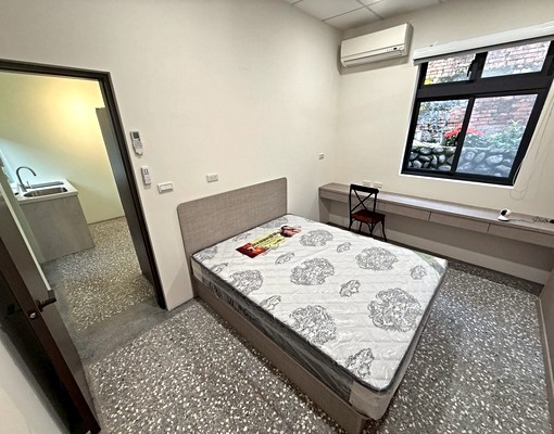 新店❣️可租補稅籍可寵/全新裝潢一房一廳/獨洗曬採光通風 - Image 2