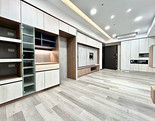 可租補戶籍🔥傢俱可談✅市場超低價✨私藏美屋💯 - Image 1