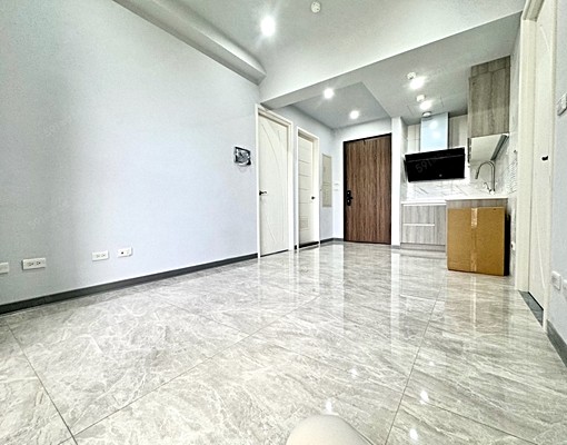 近A19,棒球場,2房2衛浴,採光佳含車管 - Image 1