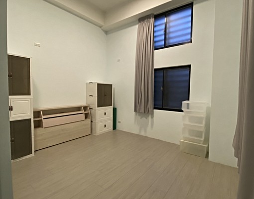 社區大樓獨立套房/走路約六分鐘到捷運站/附近生活機能完善 - Image 1