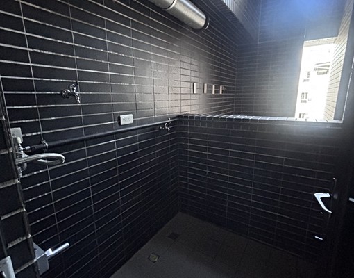 屋主誠心出租全新三房平車💁♀️租金含車管👍🏻可租補 - Image 12