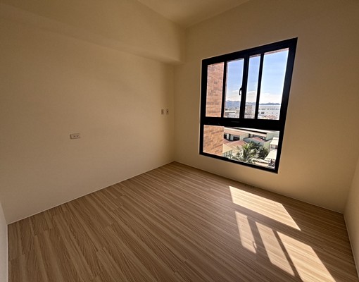 威富十二淳🗽全新完工三房平車💁♀️可租補/家俱電可談 - Image 7