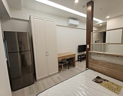 江翠北側-應福華~江子翠-豪華裝潢陽台套房家具家電全 - Image 3