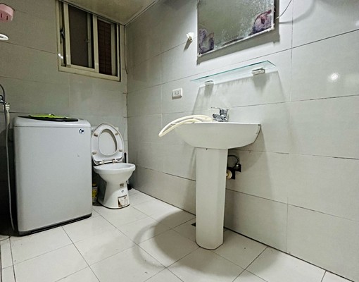 騎車4分鐘汐科/遠雄，獨洗陽台省錢套房，可租補，近國泰/南軟 - Image 4