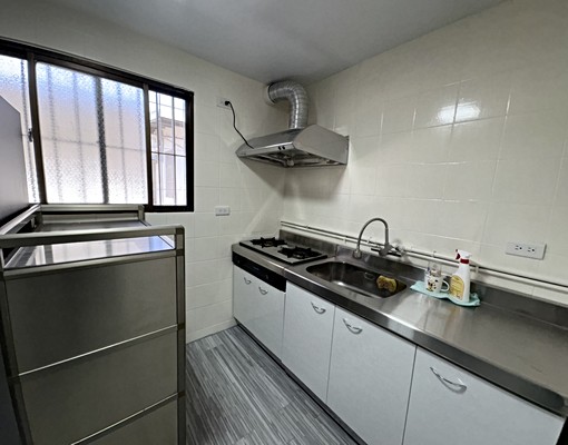 亞東醫院/重慶國中❣全新裝潢/傢俱齊全/採光通風/台水電帳單 - Image 10