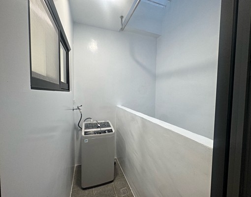 步行可達中壢火車站,交通超便利!周邊有商圈、超商、美食、生活 - Image 2