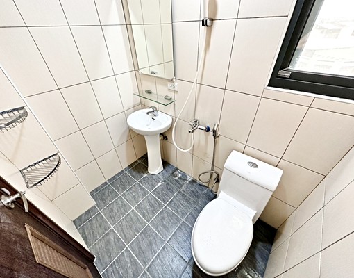 ✨可租補✨多間可選✨電梯✨室內機車位✨陽台獨洗曬✨水湳✨逢甲 - Image 6