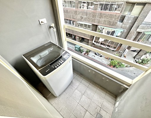 北屯可貓✨可租補小資套🌈系統櫃🏆陽台獨洗曬🏆電梯子母車 - Image 12