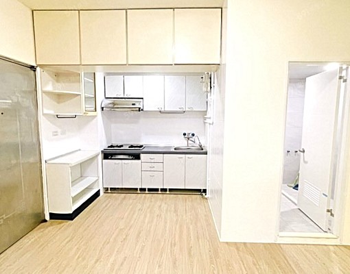 👍社宅可租補免仲~近台北橋捷運~過橋即台北~拜拜可談~ - Image 1