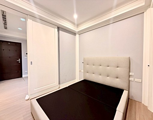 市政府🏠高檔小豪宅✨獨洗曬💦更衣室👚垃圾代收✅近捷機能 - Image 8